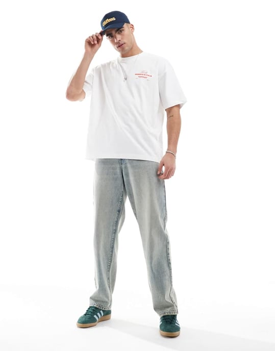 ASOS DESIGN oversize t-shirt med tecknade matgrafiker i vitt - Image 4