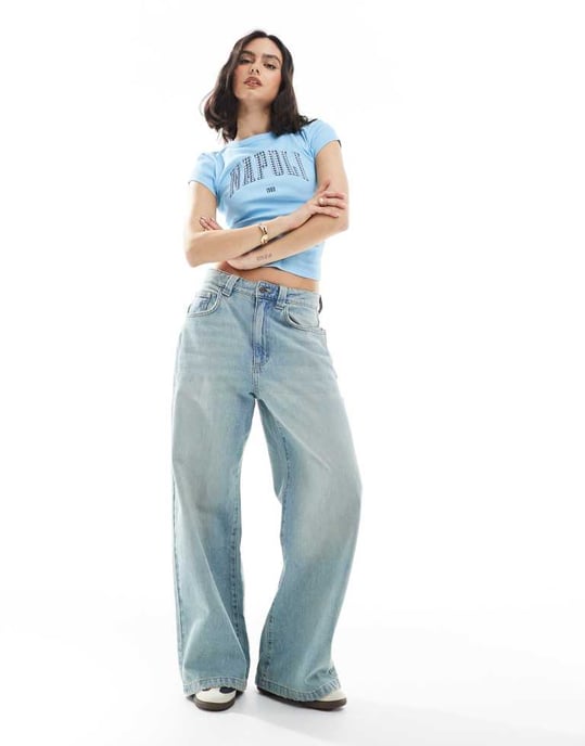 ASOS DESIGN ribbad babytee med Napoli-grafik i blått rutmönster - Image 2