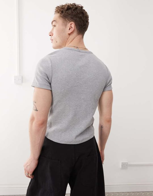 COLLUSION Ribbade henley-t-shirt i grått - Image 3