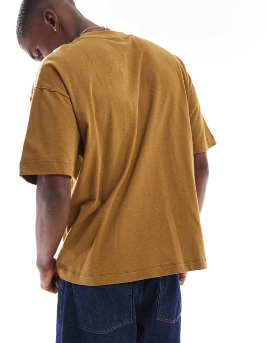 ASOS DESIGN oversized t-shirt i linneblandning i brunt - Image 4