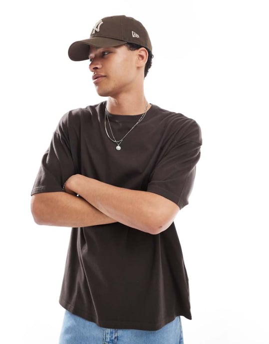 Hollister lös t-shirt i brun - Image 1