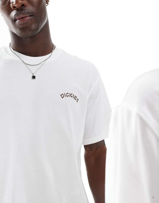 Dickies kappa klocka grafik ryggtryck t-shirt i vitt - exklusiv för ASOS - Image 3