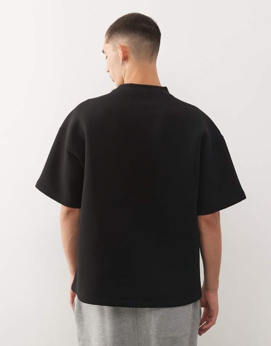 Weekday premium boxy oversized t-shirt i svart - Image 3