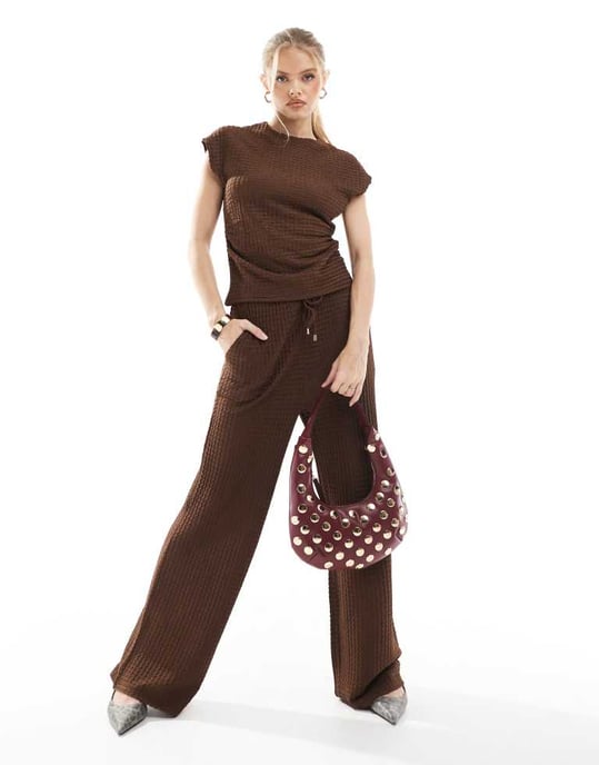 Threadbare Co-ord högkragad texturerad topp i brunt - Image 3