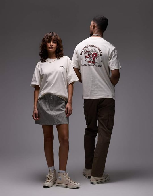 Dickies t-shirt med grafisk pizzamotiv på ryggen i off white - exklusiv för ASOS - Image 3