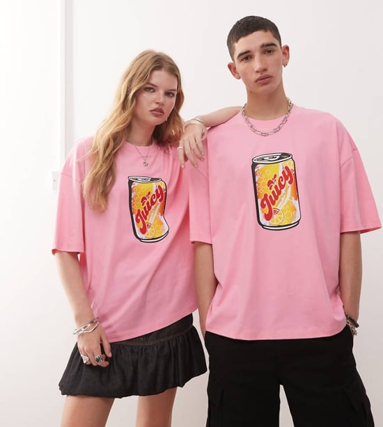COLLUSION sodadosa tryck grafisk t-shirt i rosa - Image 1