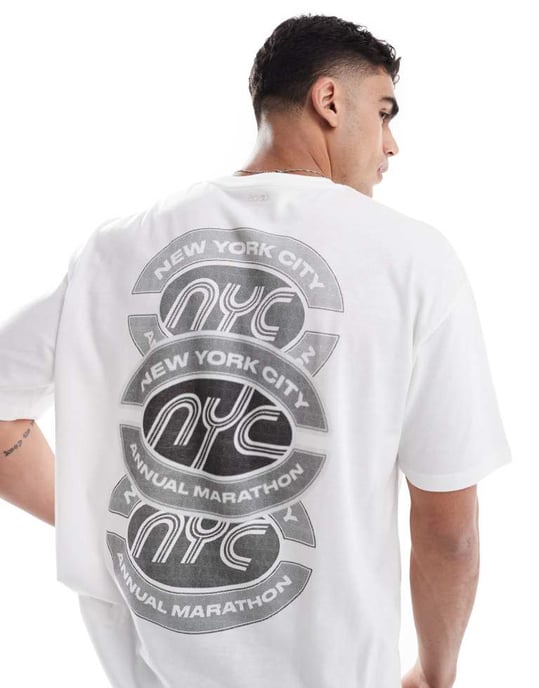 ASOS DESIGN oversized t-shirt med sportgrafik i vitt - Image 4