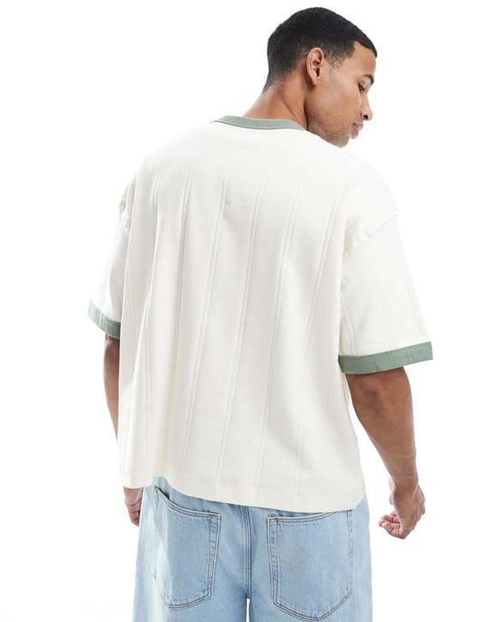 ASOS DESIGN boxig oversized t-shirt med kontrasterande detaljer i krämfärgad texturerad ribbstickning - Image 2