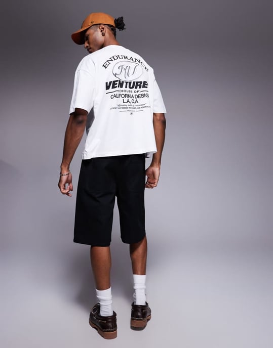 ASOS DESIGN boxig oversized t-shirt med textgrafik i vitt - Image 1