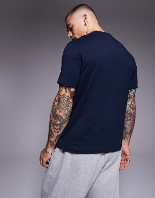 ASOS DESIGN boxy oversized t-shirt med Italia sportgrafik i marinblått - Image 4