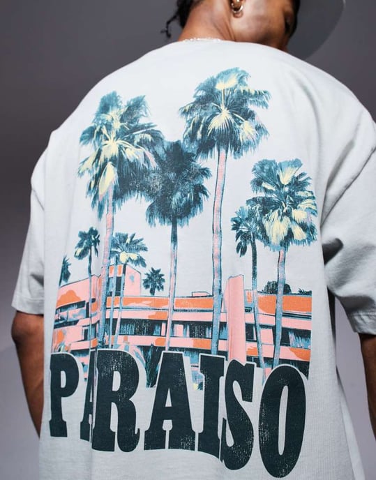 ASOS DESIGN boxig oversized t-shirt med tryck fram i grått - Image 4