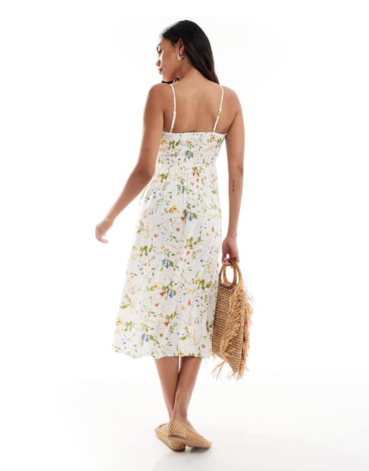 Vero Moda Gravid Lätt smockad Spaghettiärmad ankklänning i vit blommönster - Image 3