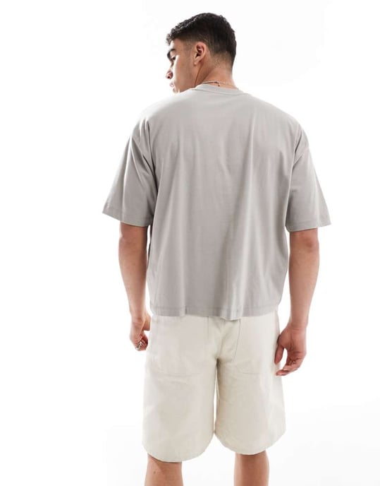 ASOS DESIGN boxy oversized t-shirt med textgrafik i khaki - Image 4