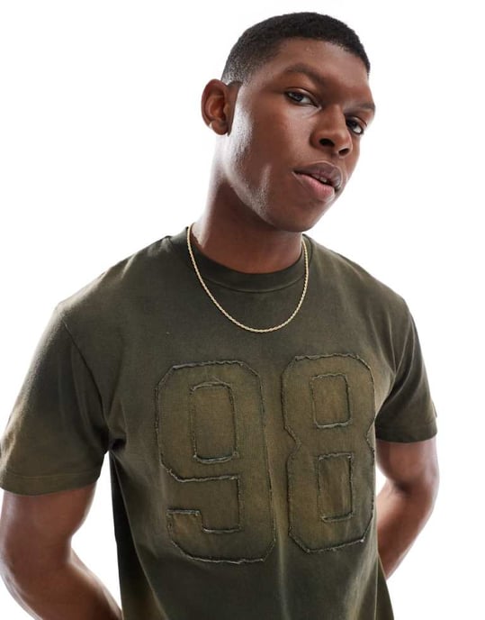 ASOS DESIGN tung boxig t-shirt i tvättad grön med nummersymsel - Image 1