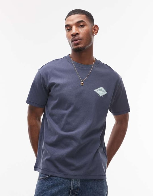 Tommy Jeans grafisk t-shirt med diamanttryck i marinblått - Image 2