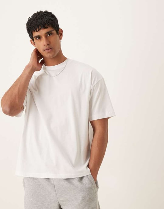 ASOS DESIGN oversized t-shirt med stadstryck i vitt - Image 2