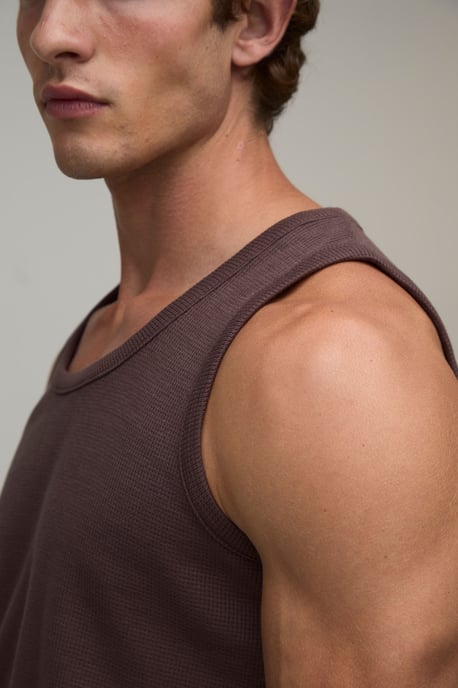 Essential Regular Fit Waffle Vest - Image 3
