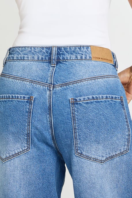 Petite Mid Waist Loose Fit Wide Leg Jean - Image 4