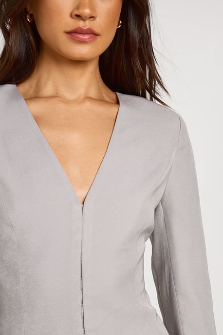 Tall Tailored Barrel Sleeve Cinch Waist Blazer - Image 4