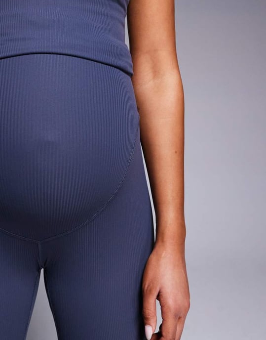 4505 Maternity soft touch rib high waist gym legging in blue grey - Image 3