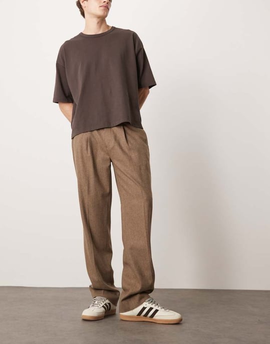 ASOS DESIGN smart raka ben chinos i ullmix med framfåll i brunt - Image 2