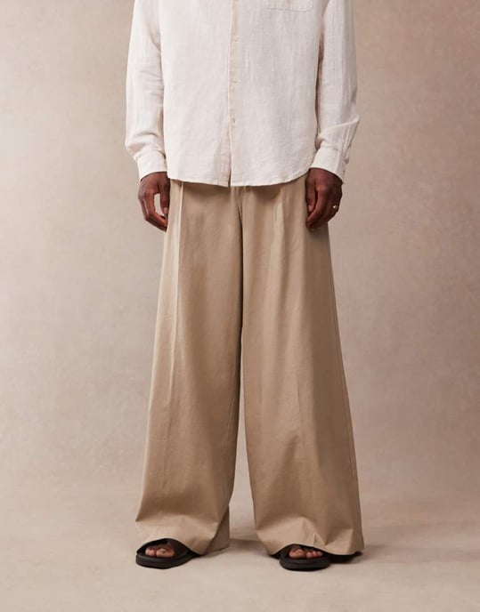 ASOS DESIGN smart extremt vida linneblandade byxor med framveck i mörk sten - Image 2