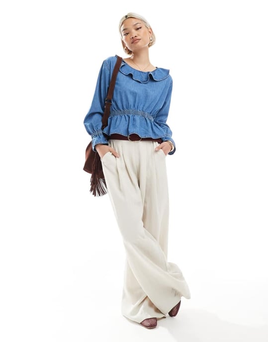 Miss Selfridge chambray volang peplum topp i mellan tvätt - Image 2