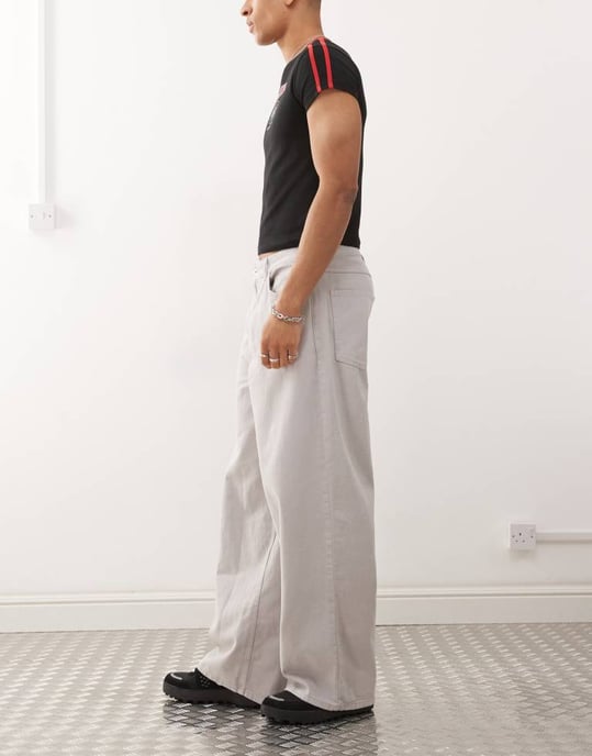 COLLUSION antifit jeans i grått - Image 3