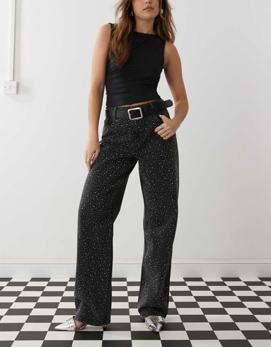 Noisy May Jannel rhinestone högmidjade lösa jeans i svart - Image 1
