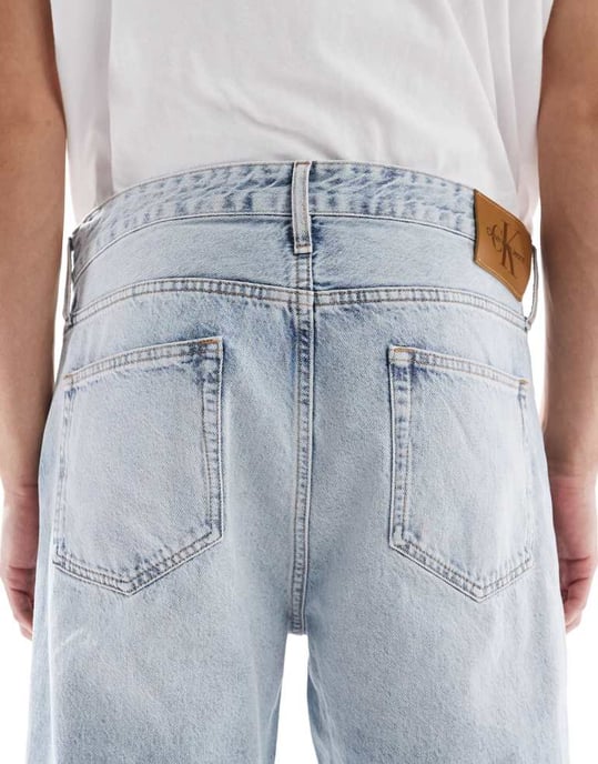 Calvin Klein Jeans 90-tals lösa jeans i ljus tvätt - Image 4