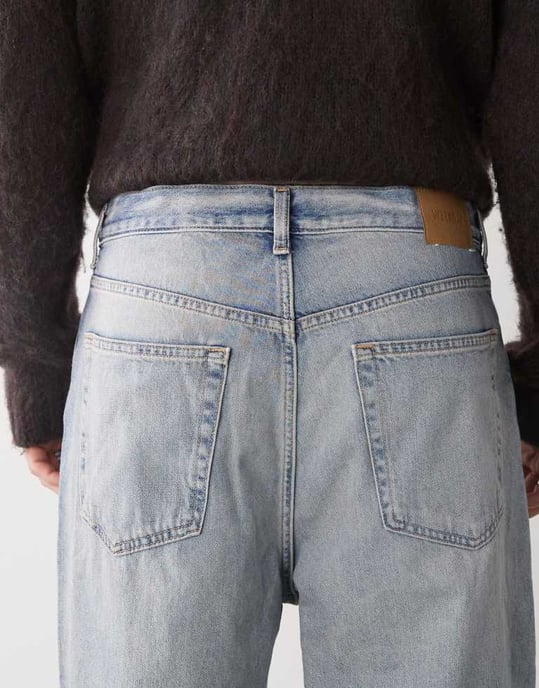 Weekday Galaxy lösa baggy jeans i ljusblå tvätt - Image 4