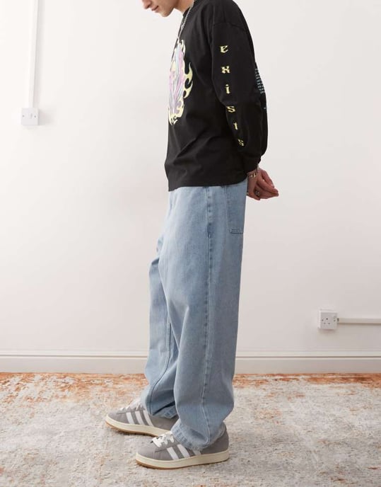 Santa Cruz stora baggy jeans i ljus tvättad blå - Image 3