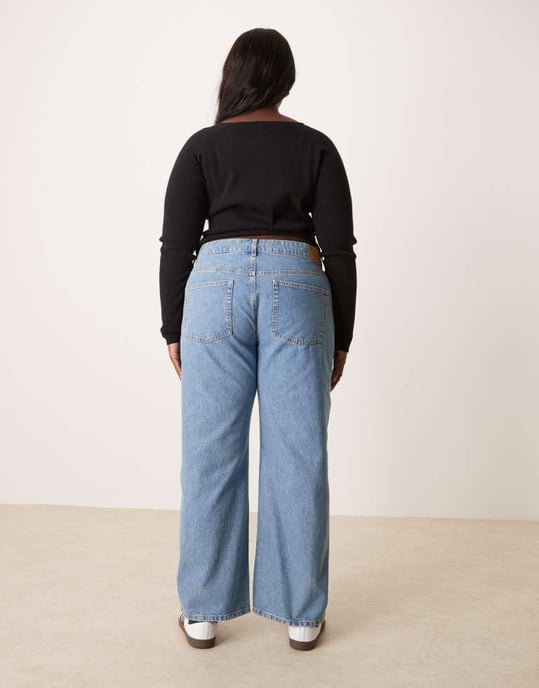 ASOS DESIGN Curve baggy jeans i ljus tvätt - Image 3