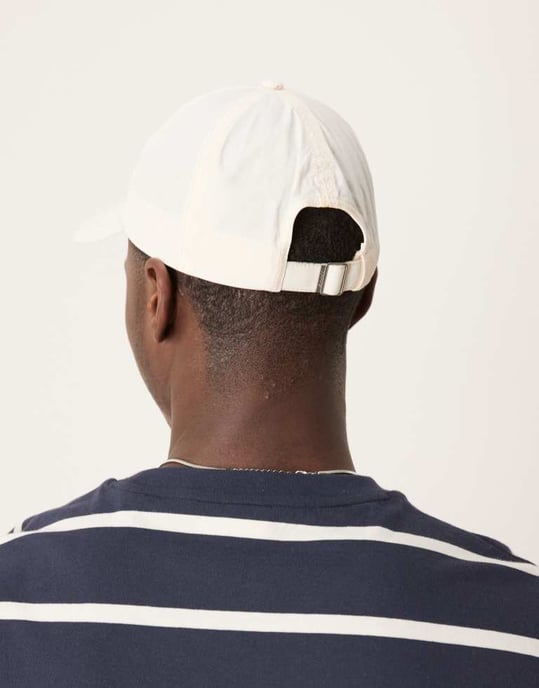 GANT USA flagglogo keps i krämfärg - Image 2