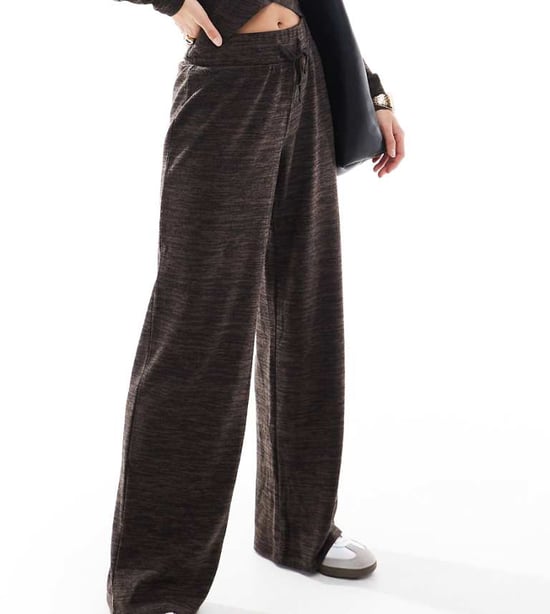 Vero Moda Petite vida byxkoordinat i chokladmelange - Image 1