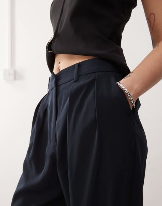 Motel nala slouchy wide leg low rise trousers in navy - Image 3