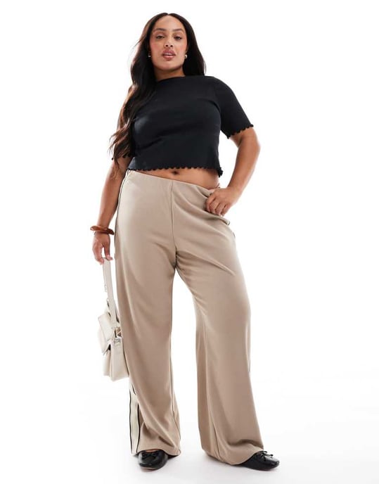 Vero Moda Curve lösa byxor med sidostrekt i fossil - Image 2