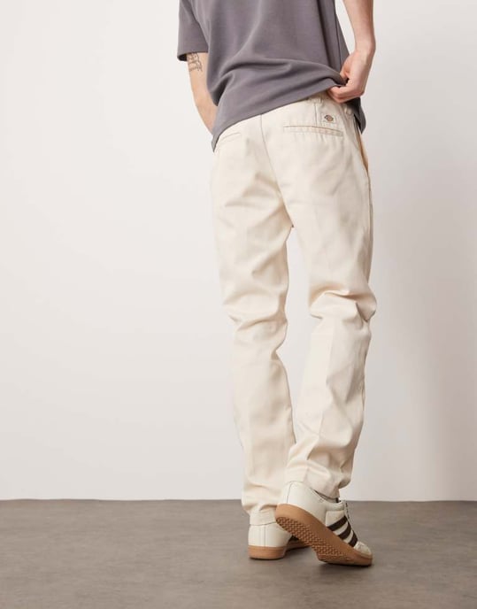 Dickies 872 slim fit arbetsbyxor i off white - Image 3