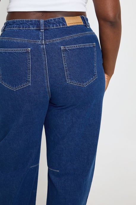 Plus High Waist Loose Fit Barrel Jean - Image 4