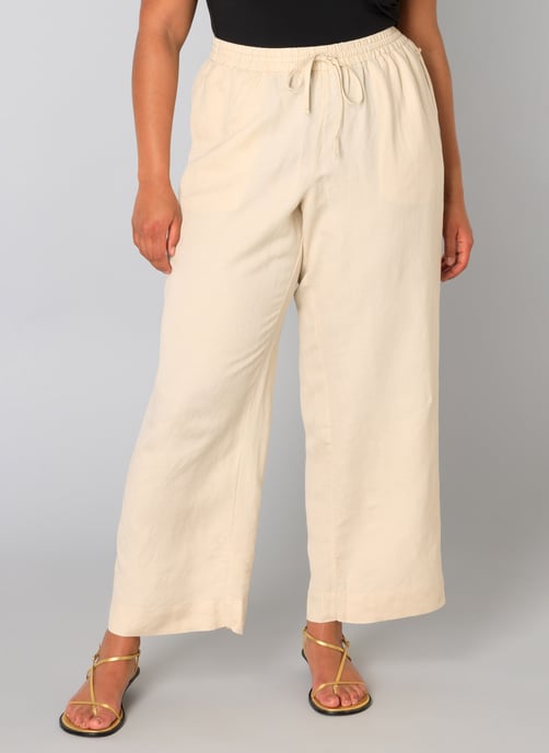 YEST CURVE Trijntje Essential Bottoms - Soft Sand - Image 1