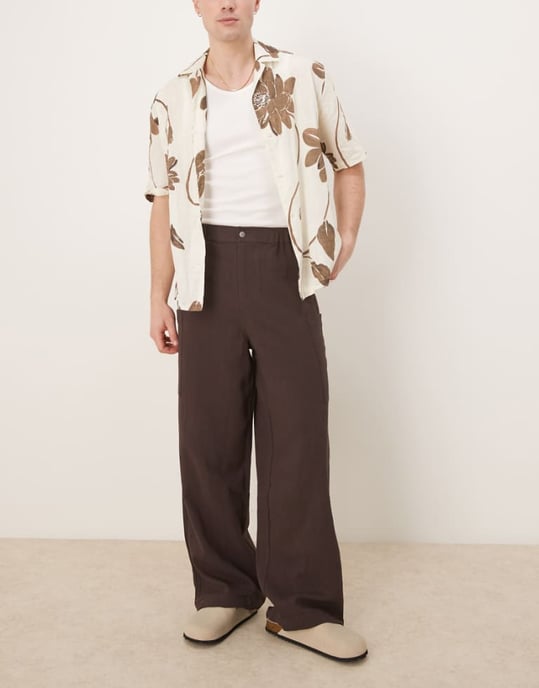 ASOS DESIGN oversized baggy linne-look byxor i brunt - Image 1