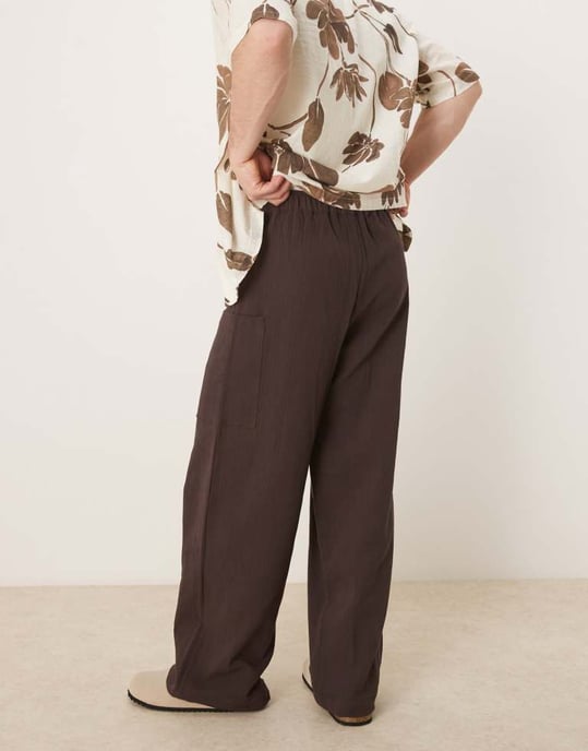 ASOS DESIGN oversized baggy linne-look byxor i brunt - Image 3