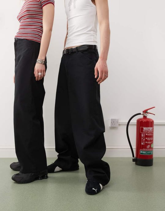 Weekday Astro Unisex linen blend trousers in black - Image 3