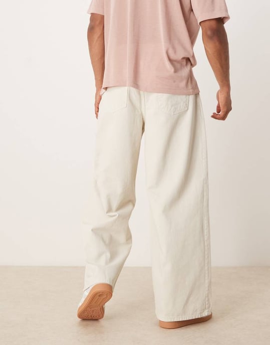 ASOS DESIGN lös byxa med veckdetalj i ecru - Image 3