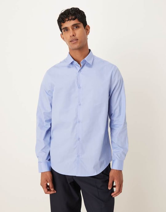ASOS DESIGN formell lättstruken regular skjorta i blått - Image 2
