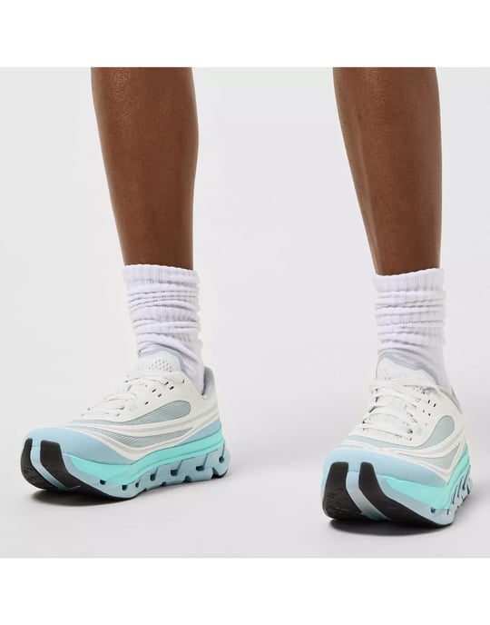 On x IKON Cloudflow 5 AD Sneakers - Image 6