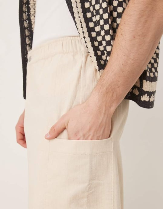 ASOS DESIGN oversized baggy linlook byxor i ecru - Image 4