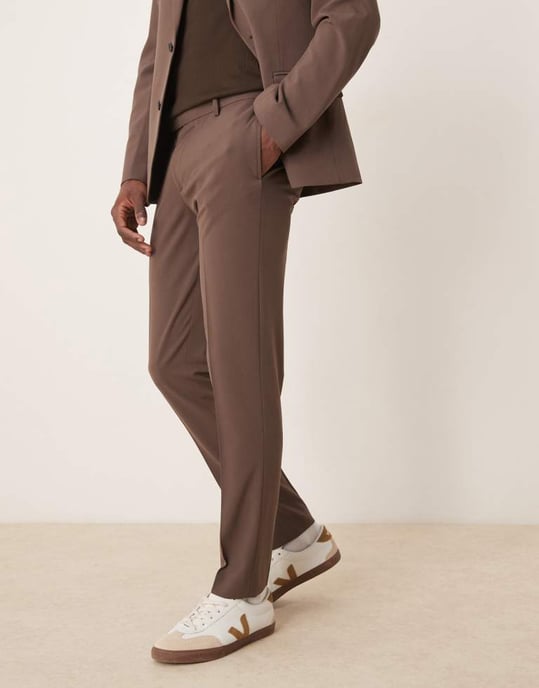 ASOS DESIGN byxor i brun med fyra sätts stretch och smal passform - Image 2