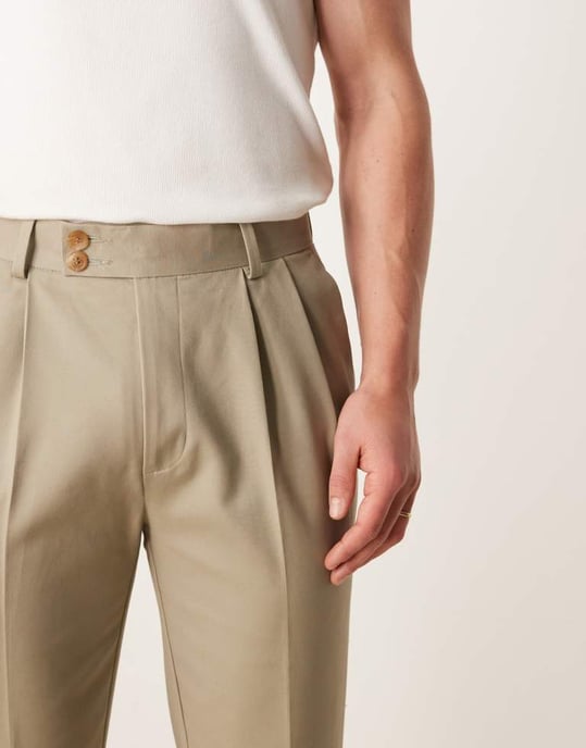 ASOS DESIGN smart tapered bomullschinosbyxor i khaki - Image 4