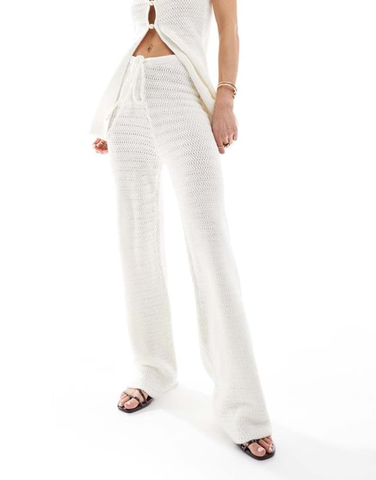 4th & Reckless crochet beach trousers co-ord in cream - Image 2